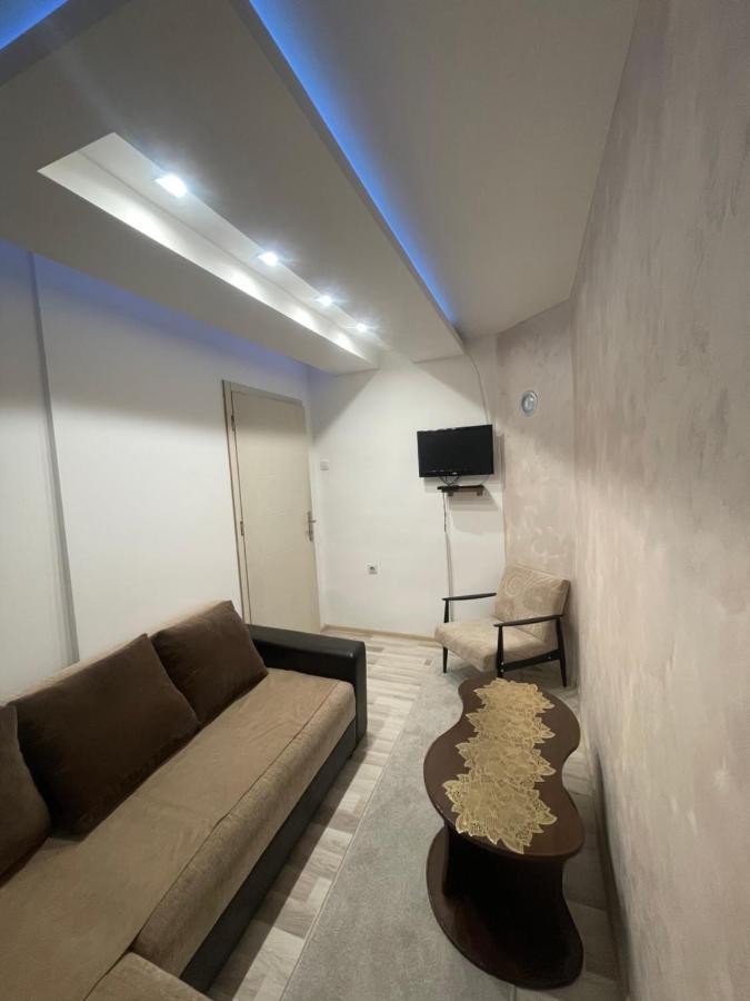 Villa Vikendica Cerovic à Kraljevo Extérieur photo
