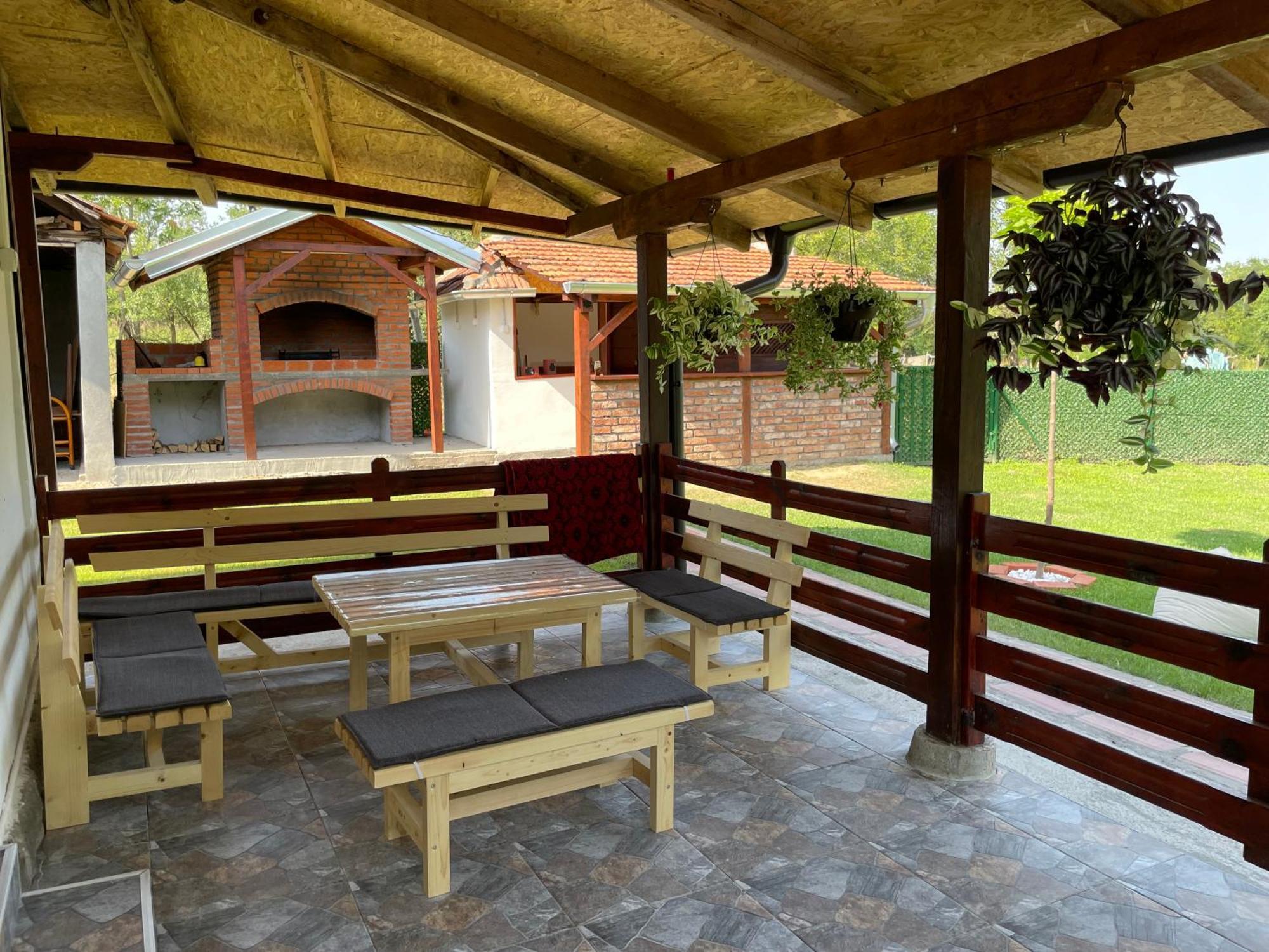 Villa Vikendica Cerovic à Kraljevo Extérieur photo
